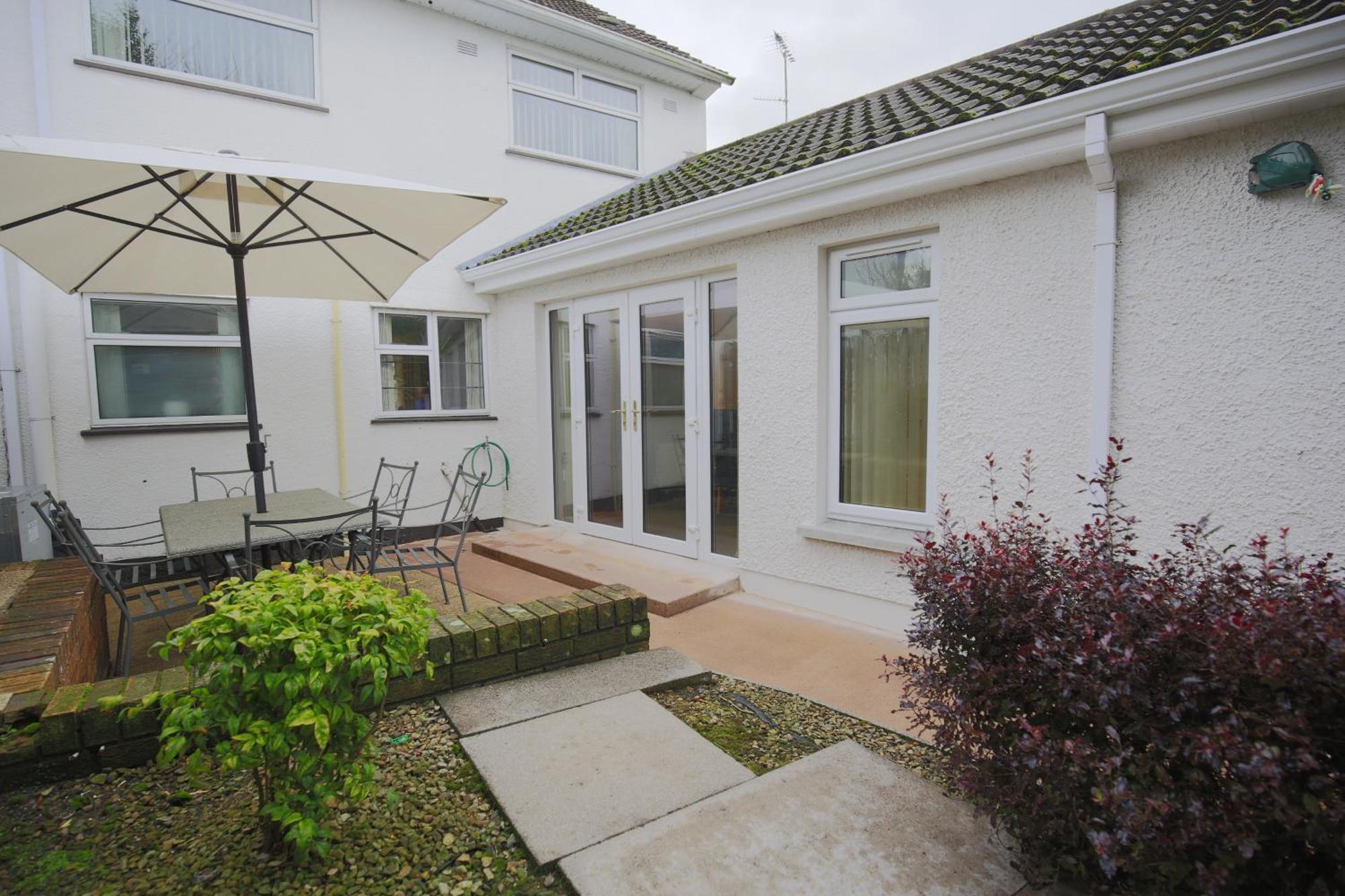 Spacious 4 Bedroom Home - 5 Min Walk To Town Enniskillen Esterno foto